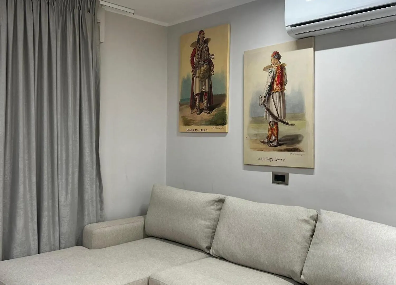 Urban Elderwood Haven Apartamento Tirana